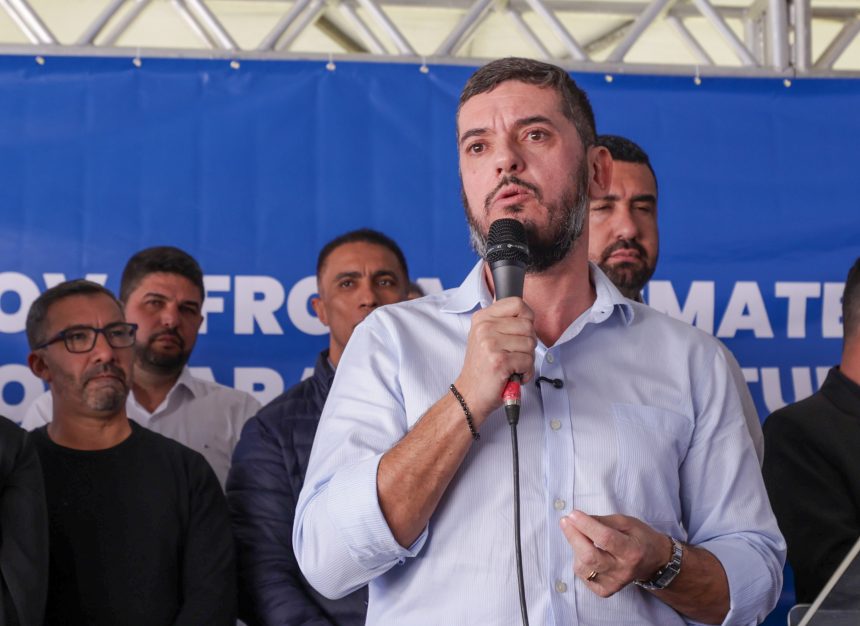 Bacellar no interior provoca Paes: só no atual governo ele já pediu três empréstimos