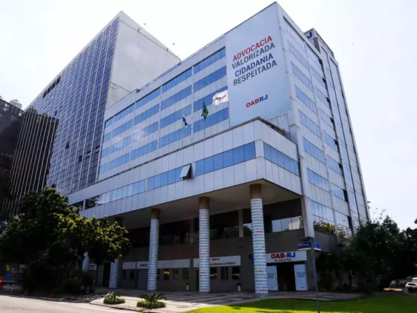 OAB-RJ aprova nova tabela de honorários para advocacia do estado