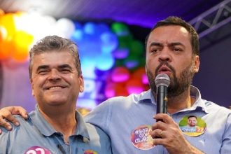 Redução das passagens do trem e metrô provoca queda de braço entre Castro e Washington Reis