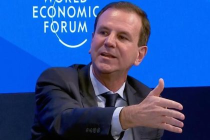 O prefeito Eduardo Paes (PSD) exonerou, nesta terça-feira (5), três secretários-vereadores, para reforçar a base na Câmara para a votação do projeto da Guarda Municipal