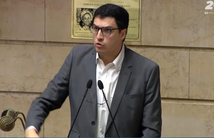 Rogério Amorim, líder do PL, o maior partido de oposição na Câmara do Rio, está pessimista sobre a possibilidade de aprovar emendas significativas ao projeto que regulamenta o uso de armas pela Guarda Municipal