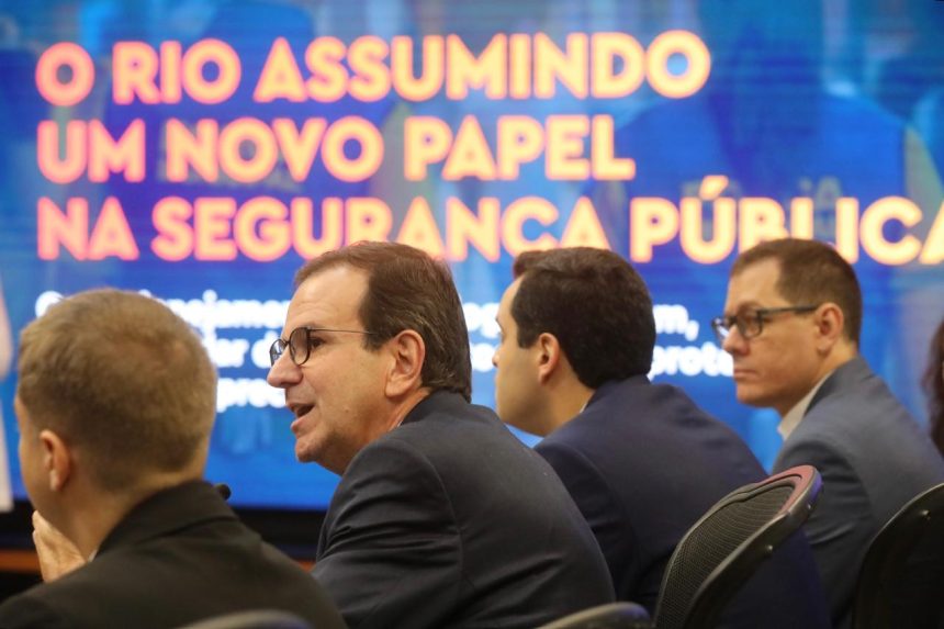 O prefeito Eduardo Paes (PSD) irritou a Câmara de Vereadores ao desferir bordoadas, de novo, tanto na base quanto na oposição: aliados lembram esforço para aprovação rápida do projeto de criação da Força de Segurança Municipal