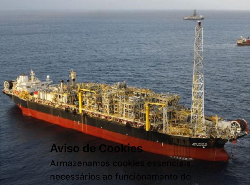 Navio-plataforma na Bacia de Santos: trabalho de inteligência fiscal e auditoria sobre gigantes do petróleo garantiu a Maricá uma projeção de R$ 1,6 bilhão em repasses de ICMS para 2025