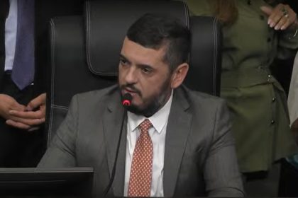Bacellar sobre Jordy: 'enquanto muito latem eu prefiro trabalhar'