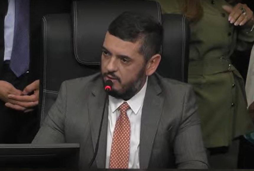 Bacellar sobre Jordy: 'enquanto muito latem eu prefiro trabalhar'