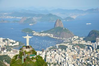 Feriado prolongado de Corpus Christi deve atrair 150 mil turistas e aquecer economia do Rio em R$ 320 milhões
