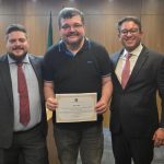Dr. Rubão toma posse e volta a ser prefeito de Itaguaí, depois de briga judicial