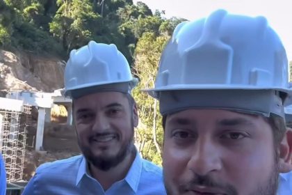 Ciúme? Paes debocha de apoio de Andrezinho Ceciliano a Bacellar: 'chega a emocionar'