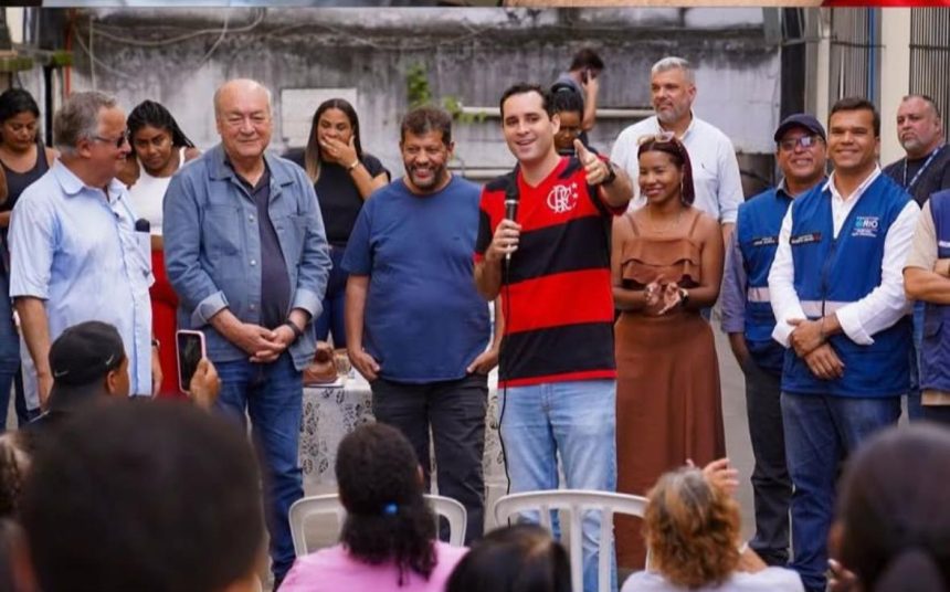 Clerton Castro (o segundo da esquerda para a direita), ao lado de deputado Dionísio Lins, em evento com o vice-prefeito Eduardo Cavaliere