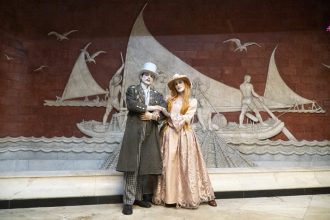História encenada: Teatro Riachuelo retoma visitas guiadas para contar a história do local