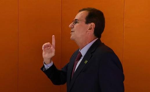 O prefeito Eduardo Paes (PSD), depois de muito arranca-rabo com os vereadores, conseguiu aprovar praticamente todas as suas prioridades para 2025 e, para comemorar, convidou a base para um churrasco na Gávea Pequena
