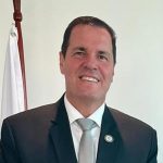 Chamado de vagabundo por Paes, Gutemberg Fonseca promete processar prefeito: 'está nervosinho'