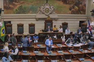 Sessão a jato marca fim do semestre legislativo na Câmara do Rio: 20 minutos