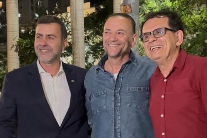 O presidente da Embratur, Marcelo Freixo, ao lado de Edinho Silva e Reimont, candidatos nas eleições do PT do próximo domingo: vídeo com declaração de voto