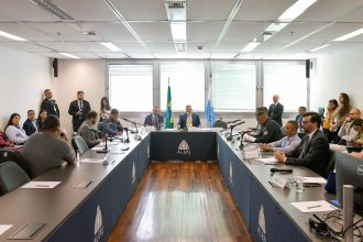 CPI da Transparência realiza nova reunião que investiga contratos e sigilos no governo