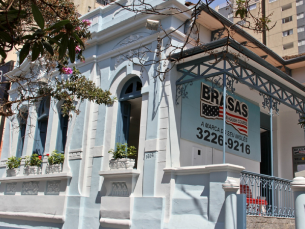 Curso oferece 36 vagas de emprego para professores de inglês
