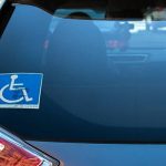 Alerj aprova tolerância gratuita de 30 minutos de em estacionamentos para pessoas com deficiência