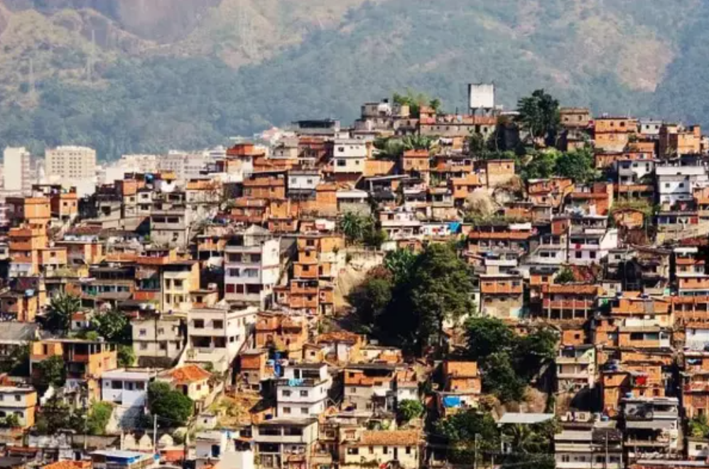 Comerciantes recuam e moradores evitam sair: insegurança muda hábitos na Tijuca 63 image 7