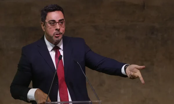 Conselho da OAB aprova abertura de processo para cassar registro de Bretas