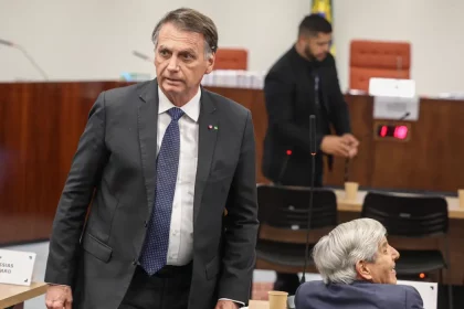 PGR pede condenação de Bolsonaro e outros sete réus por tentativa de golpe de Estado