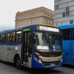 Prefeitura afirma que vai suspender subsídio de ônibus sem ar-condicionado monitorados por sensores