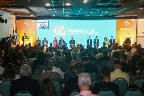 Rio recebe congresso para debater comunicação entre tribunais de contas e a população 52 Rio recebe congresso para debater comunicação entre tribunais de contas e a população