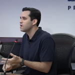 ‘Carnaval do Rio é carioca’, diz Cavaliere sobre suspensão na transferência do Sambódromo