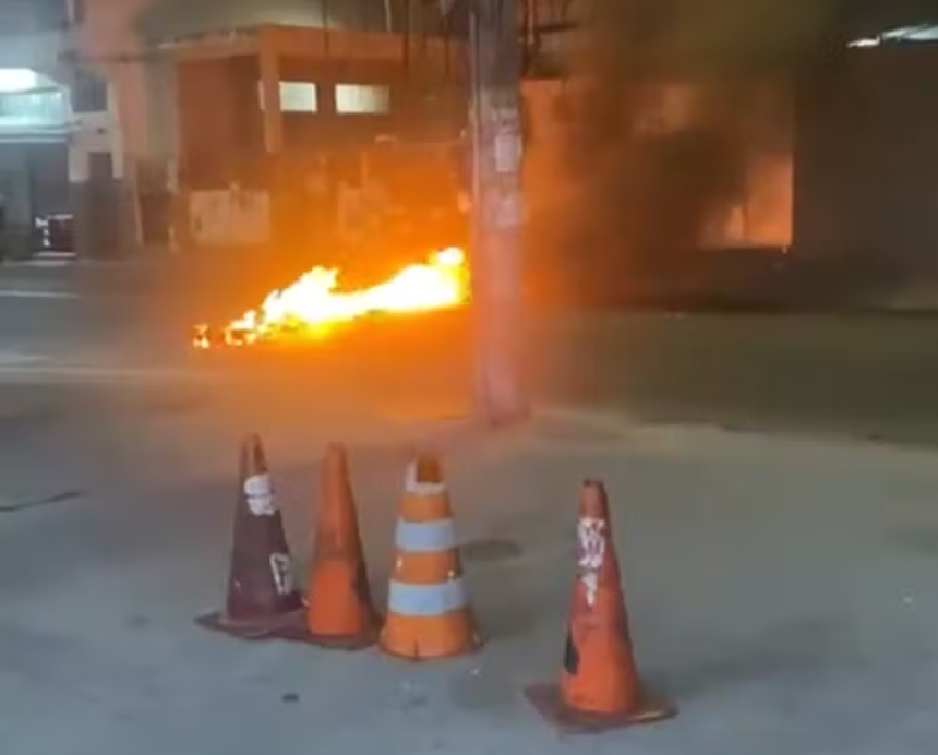 Protesto por morte de adolescente deixa mulher ferida em São João de Meriti