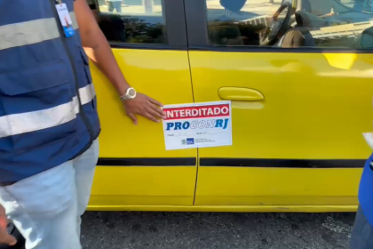 Operação Fim de Férias interdita 23 veículos nos aeroportos do Rio