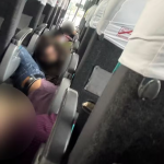 Funcionários da Fiocruz se protegem em meio a tiroteio durante ação policial em Manguinhos