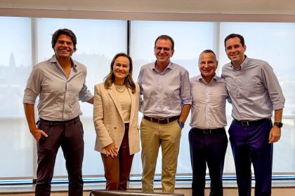 Waguinho, do Republicanos, põe um pé na canoa de Eduardo Paes — partido é da base de Castro