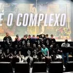 Sessão de ‘É o Complexo’ marca o lançamento de filme estrelado por atores do Alemão