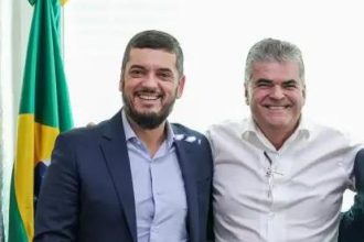 Fim do armstício e guerra declarada: governador em exercício, Rodrigo Bacellar, exonera o secretário estadual de Transportes, Washington Reis (MDB)