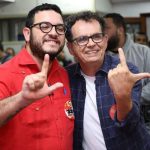 Diego Zeidan (à esquerda) foi eleito presidente estadual do PT com 62% dos votos em todo o estado; mas perdeu feio em Niterói: o placar na cidade marcou 78% para o deputado federal Reimont e apenas 22% para o filho de Washington Quaquá