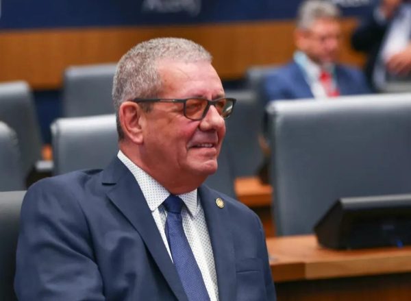 Cassação de Ricardo da Karol pode sofrer reviravolta apor conta de erro no processo