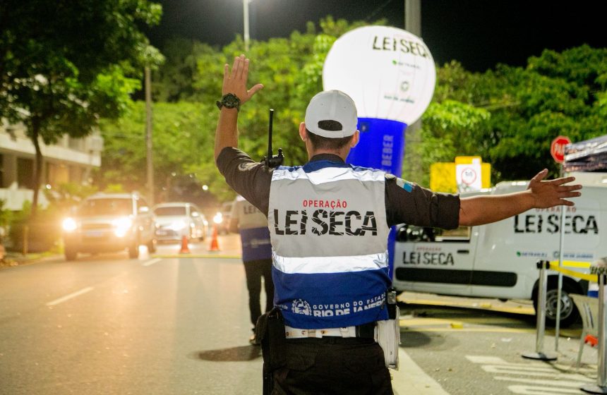 Lei Seca amplia fiscalizações no trânsito; número de motoristas alcoolizados diminui