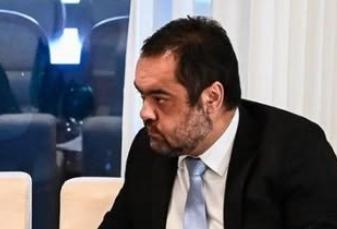 O governador Cláudio Castro publicou nas redes sociais a carta lida ontem aos deputados estaduais, explicando as razões para a manutenção da exoneração de Washington Reis