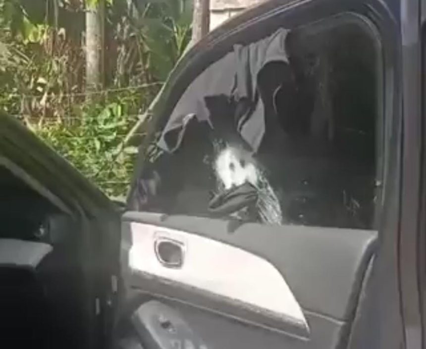 Carro usado em ataque contra bicheiro Vinicius Drummond é encontrado com marcas de tiros