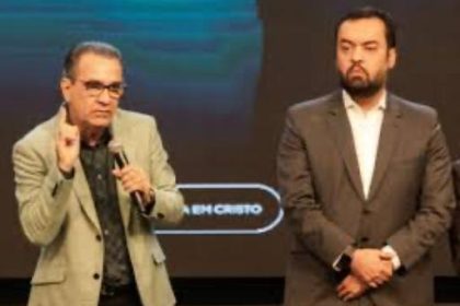 O pastor Silas Malafaia não vai abandonar Cláudio Castro (PL), apesar de o ex-presidente Jair Bolsonaro (PL) já ter avisado que não vai mais pedir votos para o governador disputar o Senado