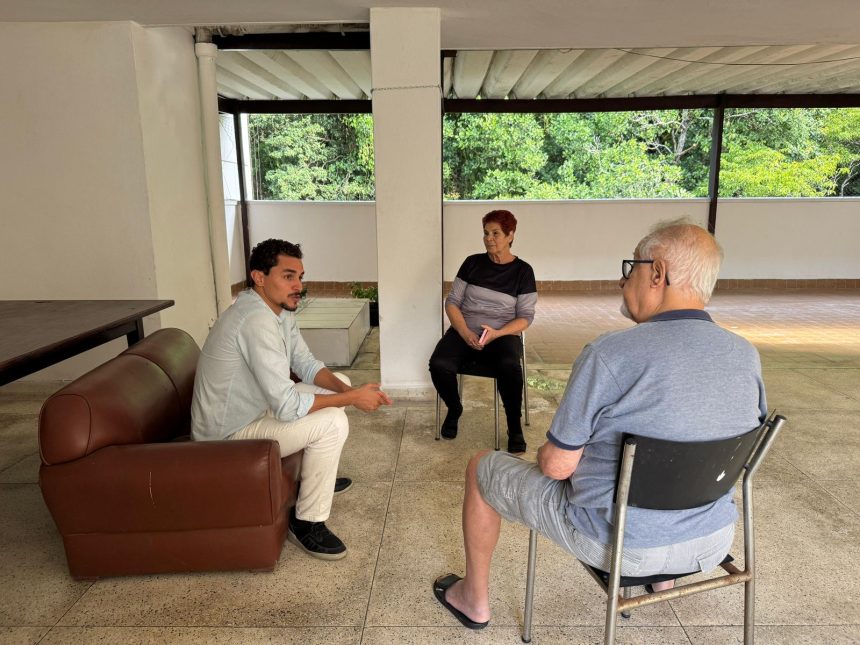 Autor de projeto bate de porta em porta pela regulamentação do Airbnb