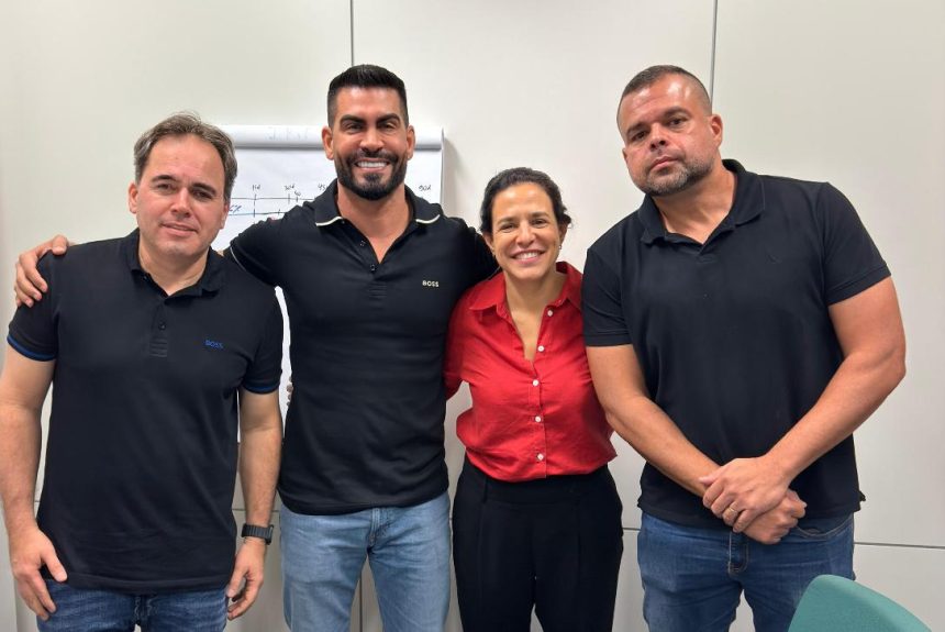 Secretária anuncia reforço na frota de ônibus da capital na madrugada a partir desta quarta
