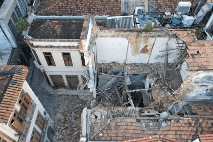 Casarão desabado no Centro do Rio: Prefeitura publica hoje o programa Reviver Centro Patrimônio Pró-Apac, com regras e incentivos à recuperação de imóveis históricos hoje abandonados