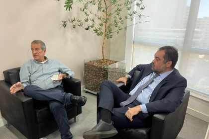 O governador Cláudio Castro com o presidente nacional do PL, Valdemar Costa Neto, em Brasília: a paz está selada no partido