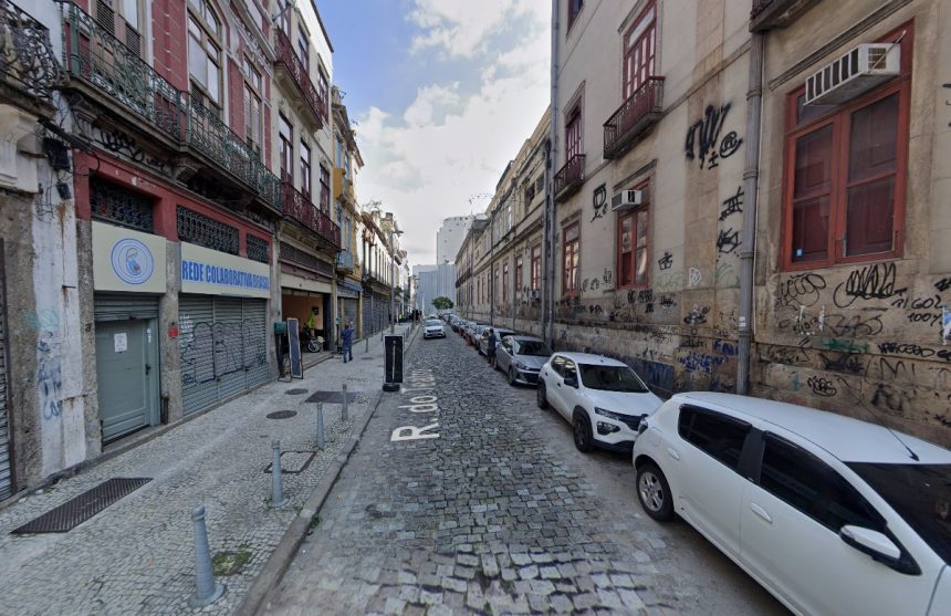 Prefeitura desapropria 16 imóveis na região do Largo São Francisco de Paula