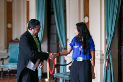 Alerj promove visita teatralizada no Palácio Tiradentes neste sábado