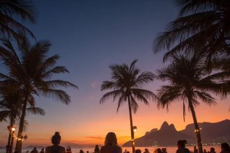 Prefeitura de Niterói inicia choque de ordem na orla de Icaraí