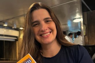 Clarissa Garotinho, em campanha pelo pai, Anthony Garotinho, em 2024: a moça fechou com o Republicanos e vai disputar a eleição no ano que vem
