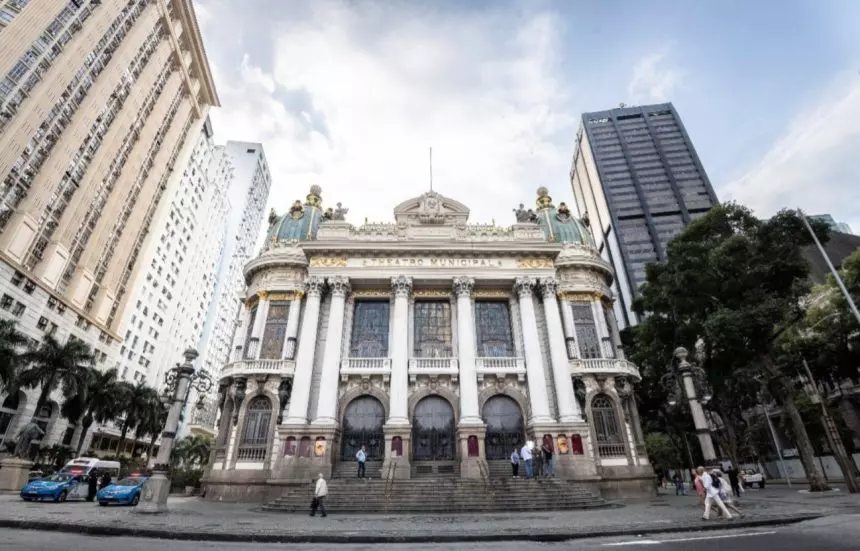 Theatro Municipal anuncia venda de ingressos para o segundo semestre da temporada 2025
