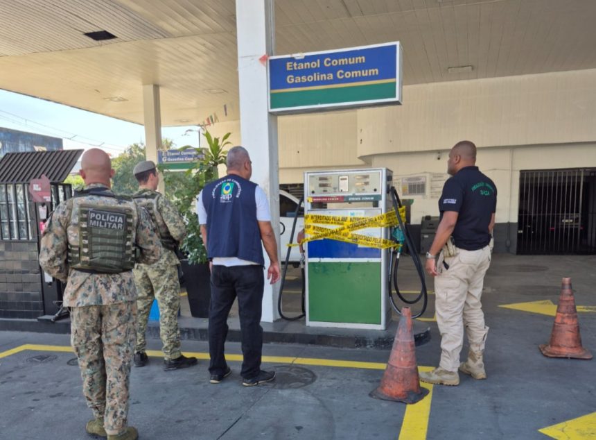 Força-tarefa interdita seis postos de combustíveis com irregularidades no Rio