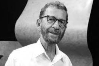 Morre Hilton Abi-Rihan, voz histórica do rádio brasileiro, aos 87 anos
